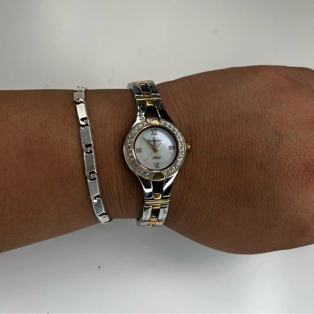 Armitron Now Women's Two Tone‎ Crystal Accent 75/3211 Quartz Watch- New Battery
